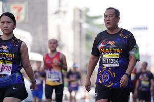 BIB: 11284
                            <button type="button" onclick="openModal(3672049)" class="btn btn-primary btn-sm float-right btn-popup" data-toggle="modal" data-target=".modal-high-quality">
                        <i class="fas fa-shopping-cart"></i> Add to Cart
                    </button>
                                            <button type="button" onclick="isThisMe(3672049, true)" class="btn btn-success btn-sm float-right btn-popup btn-isme hidden" data-toggle="tooltip" data-placement="bottom" title="นี่คือรูปของคุณใช่ไหม คลิกที่นี่เพื่อเอาเข้าอัลบั้ม">
                        <i class="fas fa-plus"></i> Add to album
                    </button>
                    <button type="button" onclick="isThisMe(3672049, false)" class="btn btn-warning btn-sm float-right btn-popup btn-isnotme hidden">
                        <i class="fas fa-ban"></i> Remove from album
                    </button>