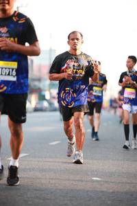 BIB: 0916, 201
                            <button type="button" onclick="openModal(3610037)" class="btn btn-primary btn-sm float-right btn-popup" data-toggle="modal" data-target=".modal-high-quality">
                        <i class="fas fa-shopping-cart"></i> Add to Cart
                    </button>
                                            <button type="button" onclick="isThisMe(3610037, true)" class="btn btn-success btn-sm float-right btn-popup btn-isme hidden" data-toggle="tooltip" data-placement="bottom" title="นี่คือรูปของคุณใช่ไหม คลิกที่นี่เพื่อเอาเข้าอัลบั้ม">
                        <i class="fas fa-plus"></i> Add to album
                    </button>
                    <button type="button" onclick="isThisMe(3610037, false)" class="btn btn-warning btn-sm float-right btn-popup btn-isnotme hidden">
                        <i class="fas fa-ban"></i> Remove from album
                    </button>