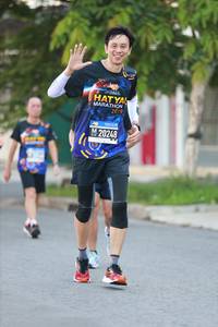 BIB: 209, 20248
                            <button type="button" onclick="openModal(3582907)" class="btn btn-primary btn-sm float-right btn-popup" data-toggle="modal" data-target=".modal-high-quality">
                        <i class="fas fa-shopping-cart"></i> Add to Cart
                    </button>
                                            <button type="button" onclick="isThisMe(3582907, true)" class="btn btn-success btn-sm float-right btn-popup btn-isme hidden" data-toggle="tooltip" data-placement="bottom" title="นี่คือรูปของคุณใช่ไหม คลิกที่นี่เพื่อเอาเข้าอัลบั้ม">
                        <i class="fas fa-plus"></i> Add to album
                    </button>
                    <button type="button" onclick="isThisMe(3582907, false)" class="btn btn-warning btn-sm float-right btn-popup btn-isnotme hidden">
                        <i class="fas fa-ban"></i> Remove from album
                    </button>