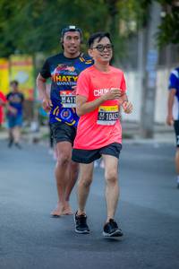 BIB: 4411, 1043
                            <button type="button" onclick="openModal(3815796)" class="btn btn-primary btn-sm float-right btn-popup" data-toggle="modal" data-target=".modal-high-quality">
                        <i class="fas fa-shopping-cart"></i> Add to Cart
                    </button>
                                            <button type="button" onclick="isThisMe(3815796, true)" class="btn btn-success btn-sm float-right btn-popup btn-isme hidden" data-toggle="tooltip" data-placement="bottom" title="นี่คือรูปของคุณใช่ไหม คลิกที่นี่เพื่อเอาเข้าอัลบั้ม">
                        <i class="fas fa-plus"></i> Add to album
                    </button>
                    <button type="button" onclick="isThisMe(3815796, false)" class="btn btn-warning btn-sm float-right btn-popup btn-isnotme hidden">
                        <i class="fas fa-ban"></i> Remove from album
                    </button>