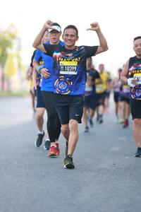 BIB: 10399
                            <button type="button" onclick="openModal(3575209)" class="btn btn-primary btn-sm float-right btn-popup" data-toggle="modal" data-target=".modal-high-quality">
                        <i class="fas fa-shopping-cart"></i> Add to Cart
                    </button>
                                            <button type="button" onclick="isThisMe(3575209, true)" class="btn btn-success btn-sm float-right btn-popup btn-isme hidden" data-toggle="tooltip" data-placement="bottom" title="นี่คือรูปของคุณใช่ไหม คลิกที่นี่เพื่อเอาเข้าอัลบั้ม">
                        <i class="fas fa-plus"></i> Add to album
                    </button>
                    <button type="button" onclick="isThisMe(3575209, false)" class="btn btn-warning btn-sm float-right btn-popup btn-isnotme hidden">
                        <i class="fas fa-ban"></i> Remove from album
                    </button>