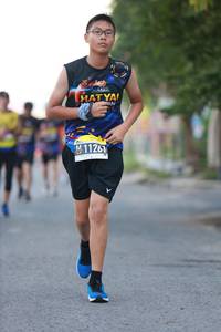 BIB: 11261
                            <button type="button" onclick="openModal(3575935)" class="btn btn-primary btn-sm float-right btn-popup" data-toggle="modal" data-target=".modal-high-quality">
                        <i class="fas fa-shopping-cart"></i> Add to Cart
                    </button>
                                            <button type="button" onclick="isThisMe(3575935, true)" class="btn btn-success btn-sm float-right btn-popup btn-isme hidden" data-toggle="tooltip" data-placement="bottom" title="นี่คือรูปของคุณใช่ไหม คลิกที่นี่เพื่อเอาเข้าอัลบั้ม">
                        <i class="fas fa-plus"></i> Add to album
                    </button>
                    <button type="button" onclick="isThisMe(3575935, false)" class="btn btn-warning btn-sm float-right btn-popup btn-isnotme hidden">
                        <i class="fas fa-ban"></i> Remove from album
                    </button>