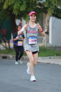 BIB: 22389
                            <button type="button" onclick="openModal(3740971)" class="btn btn-primary btn-sm float-right btn-popup" data-toggle="modal" data-target=".modal-high-quality">
                        <i class="fas fa-shopping-cart"></i> Add to Cart
                    </button>
                                            <button type="button" onclick="isThisMe(3740971, true)" class="btn btn-success btn-sm float-right btn-popup btn-isme hidden" data-toggle="tooltip" data-placement="bottom" title="นี่คือรูปของคุณใช่ไหม คลิกที่นี่เพื่อเอาเข้าอัลบั้ม">
                        <i class="fas fa-plus"></i> Add to album
                    </button>
                    <button type="button" onclick="isThisMe(3740971, false)" class="btn btn-warning btn-sm float-right btn-popup btn-isnotme hidden">
                        <i class="fas fa-ban"></i> Remove from album
                    </button>