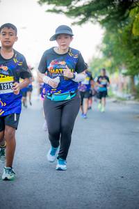 BIB: 131
                            <button type="button" onclick="openModal(3815480)" class="btn btn-primary btn-sm float-right btn-popup" data-toggle="modal" data-target=".modal-high-quality">
                        <i class="fas fa-shopping-cart"></i> Add to Cart
                    </button>
                                            <button type="button" onclick="isThisMe(3815480, true)" class="btn btn-success btn-sm float-right btn-popup btn-isme hidden" data-toggle="tooltip" data-placement="bottom" title="นี่คือรูปของคุณใช่ไหม คลิกที่นี่เพื่อเอาเข้าอัลบั้ม">
                        <i class="fas fa-plus"></i> Add to album
                    </button>
                    <button type="button" onclick="isThisMe(3815480, false)" class="btn btn-warning btn-sm float-right btn-popup btn-isnotme hidden">
                        <i class="fas fa-ban"></i> Remove from album
                    </button>