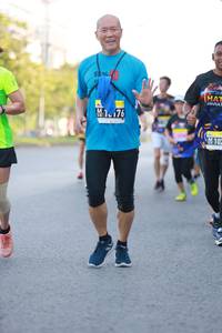 BIB: 102
                            <button type="button" onclick="openModal(3575306)" class="btn btn-primary btn-sm float-right btn-popup" data-toggle="modal" data-target=".modal-high-quality">
                        <i class="fas fa-shopping-cart"></i> Add to Cart
                    </button>
                                            <button type="button" onclick="isThisMe(3575306, true)" class="btn btn-success btn-sm float-right btn-popup btn-isme hidden" data-toggle="tooltip" data-placement="bottom" title="นี่คือรูปของคุณใช่ไหม คลิกที่นี่เพื่อเอาเข้าอัลบั้ม">
                        <i class="fas fa-plus"></i> Add to album
                    </button>
                    <button type="button" onclick="isThisMe(3575306, false)" class="btn btn-warning btn-sm float-right btn-popup btn-isnotme hidden">
                        <i class="fas fa-ban"></i> Remove from album
                    </button>