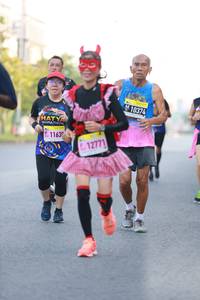 BIB: 0374, 1163, 12771
                            <button type="button" onclick="openModal(3574341)" class="btn btn-primary btn-sm float-right btn-popup" data-toggle="modal" data-target=".modal-high-quality">
                        <i class="fas fa-shopping-cart"></i> Add to Cart
                    </button>
                                            <button type="button" onclick="isThisMe(3574341, true)" class="btn btn-success btn-sm float-right btn-popup btn-isme hidden" data-toggle="tooltip" data-placement="bottom" title="นี่คือรูปของคุณใช่ไหม คลิกที่นี่เพื่อเอาเข้าอัลบั้ม">
                        <i class="fas fa-plus"></i> Add to album
                    </button>
                    <button type="button" onclick="isThisMe(3574341, false)" class="btn btn-warning btn-sm float-right btn-popup btn-isnotme hidden">
                        <i class="fas fa-ban"></i> Remove from album
                    </button>