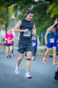 BIB: 21080
                            <button type="button" onclick="openModal(3816168)" class="btn btn-primary btn-sm float-right btn-popup" data-toggle="modal" data-target=".modal-high-quality">
                        <i class="fas fa-shopping-cart"></i> Add to Cart
                    </button>
                                            <button type="button" onclick="isThisMe(3816168, true)" class="btn btn-success btn-sm float-right btn-popup btn-isme hidden" data-toggle="tooltip" data-placement="bottom" title="นี่คือรูปของคุณใช่ไหม คลิกที่นี่เพื่อเอาเข้าอัลบั้ม">
                        <i class="fas fa-plus"></i> Add to album
                    </button>
                    <button type="button" onclick="isThisMe(3816168, false)" class="btn btn-warning btn-sm float-right btn-popup btn-isnotme hidden">
                        <i class="fas fa-ban"></i> Remove from album
                    </button>