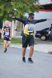 BIB: 21020
                            <button type="button" onclick="openModal(3582318)" class="btn btn-primary btn-sm float-right btn-popup" data-toggle="modal" data-target=".modal-high-quality">
                        <i class="fas fa-shopping-cart"></i> Add to Cart
                    </button>
                                            <button type="button" onclick="isThisMe(3582318, true)" class="btn btn-success btn-sm float-right btn-popup btn-isme hidden" data-toggle="tooltip" data-placement="bottom" title="นี่คือรูปของคุณใช่ไหม คลิกที่นี่เพื่อเอาเข้าอัลบั้ม">
                        <i class="fas fa-plus"></i> Add to album
                    </button>
                    <button type="button" onclick="isThisMe(3582318, false)" class="btn btn-warning btn-sm float-right btn-popup btn-isnotme hidden">
                        <i class="fas fa-ban"></i> Remove from album
                    </button>