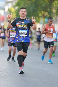 BIB: 2019, 21396
                            <button type="button" onclick="openModal(3742288)" class="btn btn-primary btn-sm float-right btn-popup" data-toggle="modal" data-target=".modal-high-quality">
                        <i class="fas fa-shopping-cart"></i> Add to Cart
                    </button>
                                            <button type="button" onclick="isThisMe(3742288, true)" class="btn btn-success btn-sm float-right btn-popup btn-isme hidden" data-toggle="tooltip" data-placement="bottom" title="นี่คือรูปของคุณใช่ไหม คลิกที่นี่เพื่อเอาเข้าอัลบั้ม">
                        <i class="fas fa-plus"></i> Add to album
                    </button>
                    <button type="button" onclick="isThisMe(3742288, false)" class="btn btn-warning btn-sm float-right btn-popup btn-isnotme hidden">
                        <i class="fas fa-ban"></i> Remove from album
                    </button>