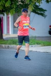 BIB: 1052
                            <button type="button" onclick="openModal(3815980)" class="btn btn-primary btn-sm float-right btn-popup" data-toggle="modal" data-target=".modal-high-quality">
                        <i class="fas fa-shopping-cart"></i> Add to Cart
                    </button>
                                            <button type="button" onclick="isThisMe(3815980, true)" class="btn btn-success btn-sm float-right btn-popup btn-isme hidden" data-toggle="tooltip" data-placement="bottom" title="นี่คือรูปของคุณใช่ไหม คลิกที่นี่เพื่อเอาเข้าอัลบั้ม">
                        <i class="fas fa-plus"></i> Add to album
                    </button>
                    <button type="button" onclick="isThisMe(3815980, false)" class="btn btn-warning btn-sm float-right btn-popup btn-isnotme hidden">
                        <i class="fas fa-ban"></i> Remove from album
                    </button>