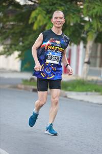 BIB: 20218, 
                            <button type="button" onclick="openModal(3582213)" class="btn btn-primary btn-sm float-right btn-popup" data-toggle="modal" data-target=".modal-high-quality">
                        <i class="fas fa-shopping-cart"></i> Add to Cart
                    </button>
                                            <button type="button" onclick="isThisMe(3582213, true)" class="btn btn-success btn-sm float-right btn-popup btn-isme hidden" data-toggle="tooltip" data-placement="bottom" title="นี่คือรูปของคุณใช่ไหม คลิกที่นี่เพื่อเอาเข้าอัลบั้ม">
                        <i class="fas fa-plus"></i> Add to album
                    </button>
                    <button type="button" onclick="isThisMe(3582213, false)" class="btn btn-warning btn-sm float-right btn-popup btn-isnotme hidden">
                        <i class="fas fa-ban"></i> Remove from album
                    </button>