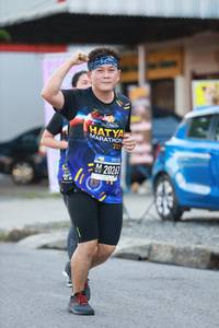 BIB: 201, 2026
                            <button type="button" onclick="openModal(3583205)" class="btn btn-primary btn-sm float-right btn-popup" data-toggle="modal" data-target=".modal-high-quality">
                        <i class="fas fa-shopping-cart"></i> Add to Cart
                    </button>
                                            <button type="button" onclick="isThisMe(3583205, true)" class="btn btn-success btn-sm float-right btn-popup btn-isme hidden" data-toggle="tooltip" data-placement="bottom" title="นี่คือรูปของคุณใช่ไหม คลิกที่นี่เพื่อเอาเข้าอัลบั้ม">
                        <i class="fas fa-plus"></i> Add to album
                    </button>
                    <button type="button" onclick="isThisMe(3583205, false)" class="btn btn-warning btn-sm float-right btn-popup btn-isnotme hidden">
                        <i class="fas fa-ban"></i> Remove from album
                    </button>