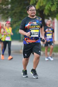 BIB: 1091
                            <button type="button" onclick="openModal(3578709)" class="btn btn-primary btn-sm float-right btn-popup" data-toggle="modal" data-target=".modal-high-quality">
                        <i class="fas fa-shopping-cart"></i> Add to Cart
                    </button>
                                            <button type="button" onclick="isThisMe(3578709, true)" class="btn btn-success btn-sm float-right btn-popup btn-isme hidden" data-toggle="tooltip" data-placement="bottom" title="นี่คือรูปของคุณใช่ไหม คลิกที่นี่เพื่อเอาเข้าอัลบั้ม">
                        <i class="fas fa-plus"></i> Add to album
                    </button>
                    <button type="button" onclick="isThisMe(3578709, false)" class="btn btn-warning btn-sm float-right btn-popup btn-isnotme hidden">
                        <i class="fas fa-ban"></i> Remove from album
                    </button>