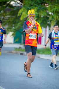 BIB: 40001
                            <button type="button" onclick="openModal(3838550)" class="btn btn-primary btn-sm float-right btn-popup" data-toggle="modal" data-target=".modal-high-quality">
                        <i class="fas fa-shopping-cart"></i> Add to Cart
                    </button>
                                            <button type="button" onclick="isThisMe(3838550, true)" class="btn btn-success btn-sm float-right btn-popup btn-isme hidden" data-toggle="tooltip" data-placement="bottom" title="นี่คือรูปของคุณใช่ไหม คลิกที่นี่เพื่อเอาเข้าอัลบั้ม">
                        <i class="fas fa-plus"></i> Add to album
                    </button>
                    <button type="button" onclick="isThisMe(3838550, false)" class="btn btn-warning btn-sm float-right btn-popup btn-isnotme hidden">
                        <i class="fas fa-ban"></i> Remove from album
                    </button>