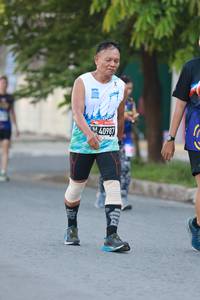 BIB: 40987
                            <button type="button" onclick="openModal(3582392)" class="btn btn-primary btn-sm float-right btn-popup" data-toggle="modal" data-target=".modal-high-quality">
                        <i class="fas fa-shopping-cart"></i> Add to Cart
                    </button>
                                            <button type="button" onclick="isThisMe(3582392, true)" class="btn btn-success btn-sm float-right btn-popup btn-isme hidden" data-toggle="tooltip" data-placement="bottom" title="นี่คือรูปของคุณใช่ไหม คลิกที่นี่เพื่อเอาเข้าอัลบั้ม">
                        <i class="fas fa-plus"></i> Add to album
                    </button>
                    <button type="button" onclick="isThisMe(3582392, false)" class="btn btn-warning btn-sm float-right btn-popup btn-isnotme hidden">
                        <i class="fas fa-ban"></i> Remove from album
                    </button>