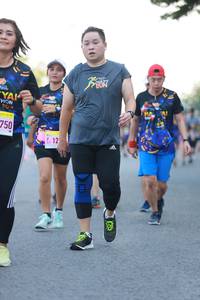 BIB: 750
                            <button type="button" onclick="openModal(3577224)" class="btn btn-primary btn-sm float-right btn-popup" data-toggle="modal" data-target=".modal-high-quality">
                        <i class="fas fa-shopping-cart"></i> Add to Cart
                    </button>
                                            <button type="button" onclick="isThisMe(3577224, true)" class="btn btn-success btn-sm float-right btn-popup btn-isme hidden" data-toggle="tooltip" data-placement="bottom" title="นี่คือรูปของคุณใช่ไหม คลิกที่นี่เพื่อเอาเข้าอัลบั้ม">
                        <i class="fas fa-plus"></i> Add to album
                    </button>
                    <button type="button" onclick="isThisMe(3577224, false)" class="btn btn-warning btn-sm float-right btn-popup btn-isnotme hidden">
                        <i class="fas fa-ban"></i> Remove from album
                    </button>