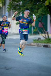 BIB: 201, 40419
                            <button type="button" onclick="openModal(3815895)" class="btn btn-primary btn-sm float-right btn-popup" data-toggle="modal" data-target=".modal-high-quality">
                        <i class="fas fa-shopping-cart"></i> Add to Cart
                    </button>
                                            <button type="button" onclick="isThisMe(3815895, true)" class="btn btn-success btn-sm float-right btn-popup btn-isme hidden" data-toggle="tooltip" data-placement="bottom" title="นี่คือรูปของคุณใช่ไหม คลิกที่นี่เพื่อเอาเข้าอัลบั้ม">
                        <i class="fas fa-plus"></i> Add to album
                    </button>
                    <button type="button" onclick="isThisMe(3815895, false)" class="btn btn-warning btn-sm float-right btn-popup btn-isnotme hidden">
                        <i class="fas fa-ban"></i> Remove from album
                    </button>