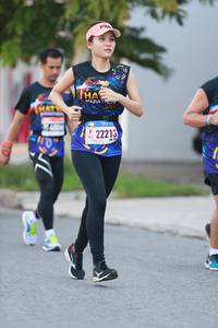 BIB: 22213
                            <button type="button" onclick="openModal(3580573)" class="btn btn-primary btn-sm float-right btn-popup" data-toggle="modal" data-target=".modal-high-quality">
                        <i class="fas fa-shopping-cart"></i> Add to Cart
                    </button>
                                            <button type="button" onclick="isThisMe(3580573, true)" class="btn btn-success btn-sm float-right btn-popup btn-isme hidden" data-toggle="tooltip" data-placement="bottom" title="นี่คือรูปของคุณใช่ไหม คลิกที่นี่เพื่อเอาเข้าอัลบั้ม">
                        <i class="fas fa-plus"></i> Add to album
                    </button>
                    <button type="button" onclick="isThisMe(3580573, false)" class="btn btn-warning btn-sm float-right btn-popup btn-isnotme hidden">
                        <i class="fas fa-ban"></i> Remove from album
                    </button>