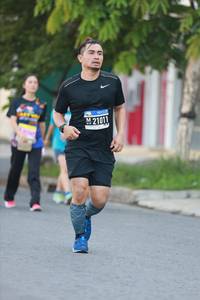 BIB: 21011
                            <button type="button" onclick="openModal(3579546)" class="btn btn-primary btn-sm float-right btn-popup" data-toggle="modal" data-target=".modal-high-quality">
                        <i class="fas fa-shopping-cart"></i> Add to Cart
                    </button>
                                            <button type="button" onclick="isThisMe(3579546, true)" class="btn btn-success btn-sm float-right btn-popup btn-isme hidden" data-toggle="tooltip" data-placement="bottom" title="นี่คือรูปของคุณใช่ไหม คลิกที่นี่เพื่อเอาเข้าอัลบั้ม">
                        <i class="fas fa-plus"></i> Add to album
                    </button>
                    <button type="button" onclick="isThisMe(3579546, false)" class="btn btn-warning btn-sm float-right btn-popup btn-isnotme hidden">
                        <i class="fas fa-ban"></i> Remove from album
                    </button>