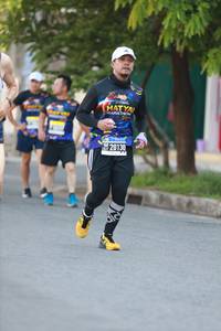 BIB: 20130
                            <button type="button" onclick="openModal(3581724)" class="btn btn-primary btn-sm float-right btn-popup" data-toggle="modal" data-target=".modal-high-quality">
                        <i class="fas fa-shopping-cart"></i> Add to Cart
                    </button>
                                            <button type="button" onclick="isThisMe(3581724, true)" class="btn btn-success btn-sm float-right btn-popup btn-isme hidden" data-toggle="tooltip" data-placement="bottom" title="นี่คือรูปของคุณใช่ไหม คลิกที่นี่เพื่อเอาเข้าอัลบั้ม">
                        <i class="fas fa-plus"></i> Add to album
                    </button>
                    <button type="button" onclick="isThisMe(3581724, false)" class="btn btn-warning btn-sm float-right btn-popup btn-isnotme hidden">
                        <i class="fas fa-ban"></i> Remove from album
                    </button>