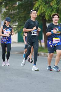 BIB: 2067, 231, 11855
                            <button type="button" onclick="openModal(3579327)" class="btn btn-primary btn-sm float-right btn-popup" data-toggle="modal" data-target=".modal-high-quality">
                        <i class="fas fa-shopping-cart"></i> Add to Cart
                    </button>
                                            <button type="button" onclick="isThisMe(3579327, true)" class="btn btn-success btn-sm float-right btn-popup btn-isme hidden" data-toggle="tooltip" data-placement="bottom" title="นี่คือรูปของคุณใช่ไหม คลิกที่นี่เพื่อเอาเข้าอัลบั้ม">
                        <i class="fas fa-plus"></i> Add to album
                    </button>
                    <button type="button" onclick="isThisMe(3579327, false)" class="btn btn-warning btn-sm float-right btn-popup btn-isnotme hidden">
                        <i class="fas fa-ban"></i> Remove from album
                    </button>