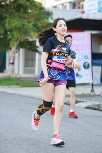 BIB: 
                            <button type="button" onclick="openModal(3584775)" class="btn btn-primary btn-sm float-right btn-popup" data-toggle="modal" data-target=".modal-high-quality">
                        <i class="fas fa-shopping-cart"></i> Add to Cart
                    </button>
                                            <button type="button" onclick="isThisMe(3584775, true)" class="btn btn-success btn-sm float-right btn-popup btn-isme hidden" data-toggle="tooltip" data-placement="bottom" title="นี่คือรูปของคุณใช่ไหม คลิกที่นี่เพื่อเอาเข้าอัลบั้ม">
                        <i class="fas fa-plus"></i> Add to album
                    </button>
                    <button type="button" onclick="isThisMe(3584775, false)" class="btn btn-warning btn-sm float-right btn-popup btn-isnotme hidden">
                        <i class="fas fa-ban"></i> Remove from album
                    </button>