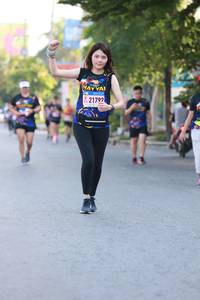 BIB: 21792
                            <button type="button" onclick="openModal(3590335)" class="btn btn-primary btn-sm float-right btn-popup" data-toggle="modal" data-target=".modal-high-quality">
                        <i class="fas fa-shopping-cart"></i> Add to Cart
                    </button>
                                            <button type="button" onclick="isThisMe(3590335, true)" class="btn btn-success btn-sm float-right btn-popup btn-isme hidden" data-toggle="tooltip" data-placement="bottom" title="นี่คือรูปของคุณใช่ไหม คลิกที่นี่เพื่อเอาเข้าอัลบั้ม">
                        <i class="fas fa-plus"></i> Add to album
                    </button>
                    <button type="button" onclick="isThisMe(3590335, false)" class="btn btn-warning btn-sm float-right btn-popup btn-isnotme hidden">
                        <i class="fas fa-ban"></i> Remove from album
                    </button>