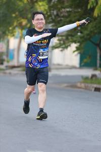 BIB: 201
                            <button type="button" onclick="openModal(3581174)" class="btn btn-primary btn-sm float-right btn-popup" data-toggle="modal" data-target=".modal-high-quality">
                        <i class="fas fa-shopping-cart"></i> Add to Cart
                    </button>
                                            <button type="button" onclick="isThisMe(3581174, true)" class="btn btn-success btn-sm float-right btn-popup btn-isme hidden" data-toggle="tooltip" data-placement="bottom" title="นี่คือรูปของคุณใช่ไหม คลิกที่นี่เพื่อเอาเข้าอัลบั้ม">
                        <i class="fas fa-plus"></i> Add to album
                    </button>
                    <button type="button" onclick="isThisMe(3581174, false)" class="btn btn-warning btn-sm float-right btn-popup btn-isnotme hidden">
                        <i class="fas fa-ban"></i> Remove from album
                    </button>