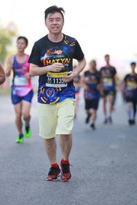 BIB: 113
                            <button type="button" onclick="openModal(3575024)" class="btn btn-primary btn-sm float-right btn-popup" data-toggle="modal" data-target=".modal-high-quality">
                        <i class="fas fa-shopping-cart"></i> Add to Cart
                    </button>
                                            <button type="button" onclick="isThisMe(3575024, true)" class="btn btn-success btn-sm float-right btn-popup btn-isme hidden" data-toggle="tooltip" data-placement="bottom" title="นี่คือรูปของคุณใช่ไหม คลิกที่นี่เพื่อเอาเข้าอัลบั้ม">
                        <i class="fas fa-plus"></i> Add to album
                    </button>
                    <button type="button" onclick="isThisMe(3575024, false)" class="btn btn-warning btn-sm float-right btn-popup btn-isnotme hidden">
                        <i class="fas fa-ban"></i> Remove from album
                    </button>