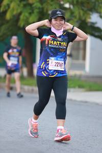 BIB: 201, 2216
                            <button type="button" onclick="openModal(3581130)" class="btn btn-primary btn-sm float-right btn-popup" data-toggle="modal" data-target=".modal-high-quality">
                        <i class="fas fa-shopping-cart"></i> Add to Cart
                    </button>
                                            <button type="button" onclick="isThisMe(3581130, true)" class="btn btn-success btn-sm float-right btn-popup btn-isme hidden" data-toggle="tooltip" data-placement="bottom" title="นี่คือรูปของคุณใช่ไหม คลิกที่นี่เพื่อเอาเข้าอัลบั้ม">
                        <i class="fas fa-plus"></i> Add to album
                    </button>
                    <button type="button" onclick="isThisMe(3581130, false)" class="btn btn-warning btn-sm float-right btn-popup btn-isnotme hidden">
                        <i class="fas fa-ban"></i> Remove from album
                    </button>