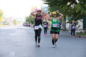 BIB: 2212
                            <button type="button" onclick="openModal(3587115)" class="btn btn-primary btn-sm float-right btn-popup" data-toggle="modal" data-target=".modal-high-quality">
                        <i class="fas fa-shopping-cart"></i> Add to Cart
                    </button>
                                            <button type="button" onclick="isThisMe(3587115, true)" class="btn btn-success btn-sm float-right btn-popup btn-isme hidden" data-toggle="tooltip" data-placement="bottom" title="นี่คือรูปของคุณใช่ไหม คลิกที่นี่เพื่อเอาเข้าอัลบั้ม">
                        <i class="fas fa-plus"></i> Add to album
                    </button>
                    <button type="button" onclick="isThisMe(3587115, false)" class="btn btn-warning btn-sm float-right btn-popup btn-isnotme hidden">
                        <i class="fas fa-ban"></i> Remove from album
                    </button>