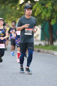 BIB: 41093, 414, 
                            <button type="button" onclick="openModal(3584542)" class="btn btn-primary btn-sm float-right btn-popup" data-toggle="modal" data-target=".modal-high-quality">
                        <i class="fas fa-shopping-cart"></i> Add to Cart
                    </button>
                                            <button type="button" onclick="isThisMe(3584542, true)" class="btn btn-success btn-sm float-right btn-popup btn-isme hidden" data-toggle="tooltip" data-placement="bottom" title="นี่คือรูปของคุณใช่ไหม คลิกที่นี่เพื่อเอาเข้าอัลบั้ม">
                        <i class="fas fa-plus"></i> Add to album
                    </button>
                    <button type="button" onclick="isThisMe(3584542, false)" class="btn btn-warning btn-sm float-right btn-popup btn-isnotme hidden">
                        <i class="fas fa-ban"></i> Remove from album
                    </button>