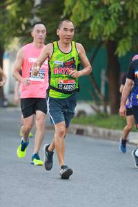 BIB: 40850
                            <button type="button" onclick="openModal(3583772)" class="btn btn-primary btn-sm float-right btn-popup" data-toggle="modal" data-target=".modal-high-quality">
                        <i class="fas fa-shopping-cart"></i> Add to Cart
                    </button>
                                            <button type="button" onclick="isThisMe(3583772, true)" class="btn btn-success btn-sm float-right btn-popup btn-isme hidden" data-toggle="tooltip" data-placement="bottom" title="นี่คือรูปของคุณใช่ไหม คลิกที่นี่เพื่อเอาเข้าอัลบั้ม">
                        <i class="fas fa-plus"></i> Add to album
                    </button>
                    <button type="button" onclick="isThisMe(3583772, false)" class="btn btn-warning btn-sm float-right btn-popup btn-isnotme hidden">
                        <i class="fas fa-ban"></i> Remove from album
                    </button>