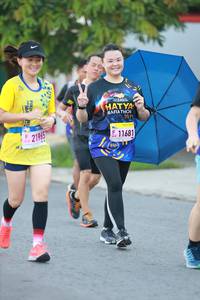 BIB: 201, 11681, 2196
                            <button type="button" onclick="openModal(3580584)" class="btn btn-primary btn-sm float-right btn-popup" data-toggle="modal" data-target=".modal-high-quality">
                        <i class="fas fa-shopping-cart"></i> Add to Cart
                    </button>
                                            <button type="button" onclick="isThisMe(3580584, true)" class="btn btn-success btn-sm float-right btn-popup btn-isme hidden" data-toggle="tooltip" data-placement="bottom" title="นี่คือรูปของคุณใช่ไหม คลิกที่นี่เพื่อเอาเข้าอัลบั้ม">
                        <i class="fas fa-plus"></i> Add to album
                    </button>
                    <button type="button" onclick="isThisMe(3580584, false)" class="btn btn-warning btn-sm float-right btn-popup btn-isnotme hidden">
                        <i class="fas fa-ban"></i> Remove from album
                    </button>