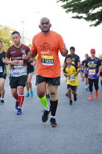 BIB: 10324, 0573
                            <button type="button" onclick="openModal(3576038)" class="btn btn-primary btn-sm float-right btn-popup" data-toggle="modal" data-target=".modal-high-quality">
                        <i class="fas fa-shopping-cart"></i> Add to Cart
                    </button>
                                            <button type="button" onclick="isThisMe(3576038, true)" class="btn btn-success btn-sm float-right btn-popup btn-isme hidden" data-toggle="tooltip" data-placement="bottom" title="นี่คือรูปของคุณใช่ไหม คลิกที่นี่เพื่อเอาเข้าอัลบั้ม">
                        <i class="fas fa-plus"></i> Add to album
                    </button>
                    <button type="button" onclick="isThisMe(3576038, false)" class="btn btn-warning btn-sm float-right btn-popup btn-isnotme hidden">
                        <i class="fas fa-ban"></i> Remove from album
                    </button>