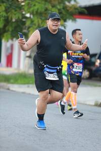 BIB: 212
                            <button type="button" onclick="openModal(3581468)" class="btn btn-primary btn-sm float-right btn-popup" data-toggle="modal" data-target=".modal-high-quality">
                        <i class="fas fa-shopping-cart"></i> Add to Cart
                    </button>
                                            <button type="button" onclick="isThisMe(3581468, true)" class="btn btn-success btn-sm float-right btn-popup btn-isme hidden" data-toggle="tooltip" data-placement="bottom" title="นี่คือรูปของคุณใช่ไหม คลิกที่นี่เพื่อเอาเข้าอัลบั้ม">
                        <i class="fas fa-plus"></i> Add to album
                    </button>
                    <button type="button" onclick="isThisMe(3581468, false)" class="btn btn-warning btn-sm float-right btn-popup btn-isnotme hidden">
                        <i class="fas fa-ban"></i> Remove from album
                    </button>