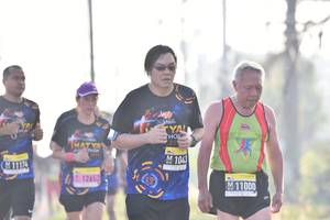 BIB: 104, 12653, 11000
                            <button type="button" onclick="openModal(3759185)" class="btn btn-primary btn-sm float-right btn-popup" data-toggle="modal" data-target=".modal-high-quality">
                        <i class="fas fa-shopping-cart"></i> Add to Cart
                    </button>
                                            <button type="button" onclick="isThisMe(3759185, true)" class="btn btn-success btn-sm float-right btn-popup btn-isme hidden" data-toggle="tooltip" data-placement="bottom" title="นี่คือรูปของคุณใช่ไหม คลิกที่นี่เพื่อเอาเข้าอัลบั้ม">
                        <i class="fas fa-plus"></i> Add to album
                    </button>
                    <button type="button" onclick="isThisMe(3759185, false)" class="btn btn-warning btn-sm float-right btn-popup btn-isnotme hidden">
                        <i class="fas fa-ban"></i> Remove from album
                    </button>