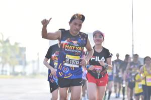 BIB: 201, 10783
                            <button type="button" onclick="openModal(3760250)" class="btn btn-primary btn-sm float-right btn-popup" data-toggle="modal" data-target=".modal-high-quality">
                        <i class="fas fa-shopping-cart"></i> Add to Cart
                    </button>
                                            <button type="button" onclick="isThisMe(3760250, true)" class="btn btn-success btn-sm float-right btn-popup btn-isme hidden" data-toggle="tooltip" data-placement="bottom" title="นี่คือรูปของคุณใช่ไหม คลิกที่นี่เพื่อเอาเข้าอัลบั้ม">
                        <i class="fas fa-plus"></i> Add to album
                    </button>
                    <button type="button" onclick="isThisMe(3760250, false)" class="btn btn-warning btn-sm float-right btn-popup btn-isnotme hidden">
                        <i class="fas fa-ban"></i> Remove from album
                    </button>