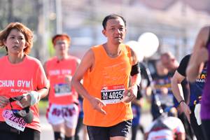 BIB: 4025
                            <button type="button" onclick="openModal(3687806)" class="btn btn-primary btn-sm float-right btn-popup" data-toggle="modal" data-target=".modal-high-quality">
                        <i class="fas fa-shopping-cart"></i> Add to Cart
                    </button>
                                            <button type="button" onclick="isThisMe(3687806, true)" class="btn btn-success btn-sm float-right btn-popup btn-isme hidden" data-toggle="tooltip" data-placement="bottom" title="นี่คือรูปของคุณใช่ไหม คลิกที่นี่เพื่อเอาเข้าอัลบั้ม">
                        <i class="fas fa-plus"></i> Add to album
                    </button>
                    <button type="button" onclick="isThisMe(3687806, false)" class="btn btn-warning btn-sm float-right btn-popup btn-isnotme hidden">
                        <i class="fas fa-ban"></i> Remove from album
                    </button>