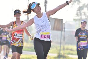 BIB: 12216, 114
                            <button type="button" onclick="openModal(3760055)" class="btn btn-primary btn-sm float-right btn-popup" data-toggle="modal" data-target=".modal-high-quality">
                        <i class="fas fa-shopping-cart"></i> Add to Cart
                    </button>
                                            <button type="button" onclick="isThisMe(3760055, true)" class="btn btn-success btn-sm float-right btn-popup btn-isme hidden" data-toggle="tooltip" data-placement="bottom" title="นี่คือรูปของคุณใช่ไหม คลิกที่นี่เพื่อเอาเข้าอัลบั้ม">
                        <i class="fas fa-plus"></i> Add to album
                    </button>
                    <button type="button" onclick="isThisMe(3760055, false)" class="btn btn-warning btn-sm float-right btn-popup btn-isnotme hidden">
                        <i class="fas fa-ban"></i> Remove from album
                    </button>