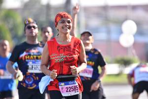 BIB: 201, 22585
                            <button type="button" onclick="openModal(3682027)" class="btn btn-primary btn-sm float-right btn-popup" data-toggle="modal" data-target=".modal-high-quality">
                        <i class="fas fa-shopping-cart"></i> Add to Cart
                    </button>
                                            <button type="button" onclick="isThisMe(3682027, true)" class="btn btn-success btn-sm float-right btn-popup btn-isme hidden" data-toggle="tooltip" data-placement="bottom" title="นี่คือรูปของคุณใช่ไหม คลิกที่นี่เพื่อเอาเข้าอัลบั้ม">
                        <i class="fas fa-plus"></i> Add to album
                    </button>
                    <button type="button" onclick="isThisMe(3682027, false)" class="btn btn-warning btn-sm float-right btn-popup btn-isnotme hidden">
                        <i class="fas fa-ban"></i> Remove from album
                    </button>