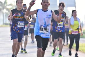 BIB: 209, 2171
                            <button type="button" onclick="openModal(3747131)" class="btn btn-primary btn-sm float-right btn-popup" data-toggle="modal" data-target=".modal-high-quality">
                        <i class="fas fa-shopping-cart"></i> Add to Cart
                    </button>
                                            <button type="button" onclick="isThisMe(3747131, true)" class="btn btn-success btn-sm float-right btn-popup btn-isme hidden" data-toggle="tooltip" data-placement="bottom" title="นี่คือรูปของคุณใช่ไหม คลิกที่นี่เพื่อเอาเข้าอัลบั้ม">
                        <i class="fas fa-plus"></i> Add to album
                    </button>
                    <button type="button" onclick="isThisMe(3747131, false)" class="btn btn-warning btn-sm float-right btn-popup btn-isnotme hidden">
                        <i class="fas fa-ban"></i> Remove from album
                    </button>