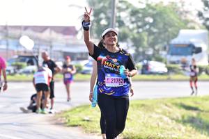 BIB: 21762
                            <button type="button" onclick="openModal(3689077)" class="btn btn-primary btn-sm float-right btn-popup" data-toggle="modal" data-target=".modal-high-quality">
                        <i class="fas fa-shopping-cart"></i> Add to Cart
                    </button>
                                            <button type="button" onclick="isThisMe(3689077, true)" class="btn btn-success btn-sm float-right btn-popup btn-isme hidden" data-toggle="tooltip" data-placement="bottom" title="นี่คือรูปของคุณใช่ไหม คลิกที่นี่เพื่อเอาเข้าอัลบั้ม">
                        <i class="fas fa-plus"></i> Add to album
                    </button>
                    <button type="button" onclick="isThisMe(3689077, false)" class="btn btn-warning btn-sm float-right btn-popup btn-isnotme hidden">
                        <i class="fas fa-ban"></i> Remove from album
                    </button>