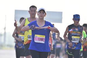 BIB: 2087
                            <button type="button" onclick="openModal(3762255)" class="btn btn-primary btn-sm float-right btn-popup" data-toggle="modal" data-target=".modal-high-quality">
                        <i class="fas fa-shopping-cart"></i> Add to Cart
                    </button>
                                            <button type="button" onclick="isThisMe(3762255, true)" class="btn btn-success btn-sm float-right btn-popup btn-isme hidden" data-toggle="tooltip" data-placement="bottom" title="นี่คือรูปของคุณใช่ไหม คลิกที่นี่เพื่อเอาเข้าอัลบั้ม">
                        <i class="fas fa-plus"></i> Add to album
                    </button>
                    <button type="button" onclick="isThisMe(3762255, false)" class="btn btn-warning btn-sm float-right btn-popup btn-isnotme hidden">
                        <i class="fas fa-ban"></i> Remove from album
                    </button>