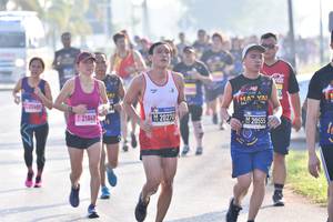 BIB: 21848, 20270, 20555
                            <button type="button" onclick="openModal(3748272)" class="btn btn-primary btn-sm float-right btn-popup" data-toggle="modal" data-target=".modal-high-quality">
                        <i class="fas fa-shopping-cart"></i> Add to Cart
                    </button>
                                            <button type="button" onclick="isThisMe(3748272, true)" class="btn btn-success btn-sm float-right btn-popup btn-isme hidden" data-toggle="tooltip" data-placement="bottom" title="นี่คือรูปของคุณใช่ไหม คลิกที่นี่เพื่อเอาเข้าอัลบั้ม">
                        <i class="fas fa-plus"></i> Add to album
                    </button>
                    <button type="button" onclick="isThisMe(3748272, false)" class="btn btn-warning btn-sm float-right btn-popup btn-isnotme hidden">
                        <i class="fas fa-ban"></i> Remove from album
                    </button>