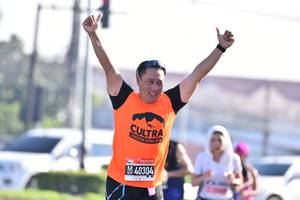 BIB: 40304
                            <button type="button" onclick="openModal(3667553)" class="btn btn-primary btn-sm float-right btn-popup" data-toggle="modal" data-target=".modal-high-quality">
                        <i class="fas fa-shopping-cart"></i> Add to Cart
                    </button>
                                            <button type="button" onclick="isThisMe(3667553, true)" class="btn btn-success btn-sm float-right btn-popup btn-isme hidden" data-toggle="tooltip" data-placement="bottom" title="นี่คือรูปของคุณใช่ไหม คลิกที่นี่เพื่อเอาเข้าอัลบั้ม">
                        <i class="fas fa-plus"></i> Add to album
                    </button>
                    <button type="button" onclick="isThisMe(3667553, false)" class="btn btn-warning btn-sm float-right btn-popup btn-isnotme hidden">
                        <i class="fas fa-ban"></i> Remove from album
                    </button>