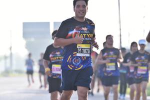 BIB: 201, 1073, 124
                            <button type="button" onclick="openModal(3765353)" class="btn btn-primary btn-sm float-right btn-popup" data-toggle="modal" data-target=".modal-high-quality">
                        <i class="fas fa-shopping-cart"></i> Add to Cart
                    </button>
                                            <button type="button" onclick="isThisMe(3765353, true)" class="btn btn-success btn-sm float-right btn-popup btn-isme hidden" data-toggle="tooltip" data-placement="bottom" title="นี่คือรูปของคุณใช่ไหม คลิกที่นี่เพื่อเอาเข้าอัลบั้ม">
                        <i class="fas fa-plus"></i> Add to album
                    </button>
                    <button type="button" onclick="isThisMe(3765353, false)" class="btn btn-warning btn-sm float-right btn-popup btn-isnotme hidden">
                        <i class="fas fa-ban"></i> Remove from album
                    </button>