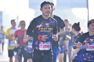 BIB: 201, 2250, 226
                            <button type="button" onclick="openModal(3738991)" class="btn btn-primary btn-sm float-right btn-popup" data-toggle="modal" data-target=".modal-high-quality">
                        <i class="fas fa-shopping-cart"></i> Add to Cart
                    </button>
                                            <button type="button" onclick="isThisMe(3738991, true)" class="btn btn-success btn-sm float-right btn-popup btn-isme hidden" data-toggle="tooltip" data-placement="bottom" title="นี่คือรูปของคุณใช่ไหม คลิกที่นี่เพื่อเอาเข้าอัลบั้ม">
                        <i class="fas fa-plus"></i> Add to album
                    </button>
                    <button type="button" onclick="isThisMe(3738991, false)" class="btn btn-warning btn-sm float-right btn-popup btn-isnotme hidden">
                        <i class="fas fa-ban"></i> Remove from album
                    </button>