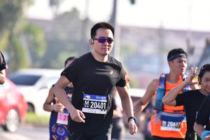 BIB: 20401
                            <button type="button" onclick="openModal(3743140)" class="btn btn-primary btn-sm float-right btn-popup" data-toggle="modal" data-target=".modal-high-quality">
                        <i class="fas fa-shopping-cart"></i> Add to Cart
                    </button>
                                            <button type="button" onclick="isThisMe(3743140, true)" class="btn btn-success btn-sm float-right btn-popup btn-isme hidden" data-toggle="tooltip" data-placement="bottom" title="นี่คือรูปของคุณใช่ไหม คลิกที่นี่เพื่อเอาเข้าอัลบั้ม">
                        <i class="fas fa-plus"></i> Add to album
                    </button>
                    <button type="button" onclick="isThisMe(3743140, false)" class="btn btn-warning btn-sm float-right btn-popup btn-isnotme hidden">
                        <i class="fas fa-ban"></i> Remove from album
                    </button>