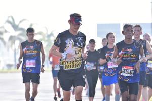 BIB: 219, 40518
                            <button type="button" onclick="openModal(3754182)" class="btn btn-primary btn-sm float-right btn-popup" data-toggle="modal" data-target=".modal-high-quality">
                        <i class="fas fa-shopping-cart"></i> Add to Cart
                    </button>
                                            <button type="button" onclick="isThisMe(3754182, true)" class="btn btn-success btn-sm float-right btn-popup btn-isme hidden" data-toggle="tooltip" data-placement="bottom" title="นี่คือรูปของคุณใช่ไหม คลิกที่นี่เพื่อเอาเข้าอัลบั้ม">
                        <i class="fas fa-plus"></i> Add to album
                    </button>
                    <button type="button" onclick="isThisMe(3754182, false)" class="btn btn-warning btn-sm float-right btn-popup btn-isnotme hidden">
                        <i class="fas fa-ban"></i> Remove from album
                    </button>